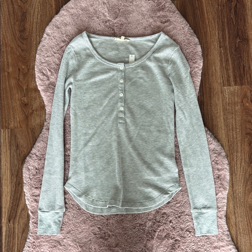 Madewell Heather Gray Henley Top